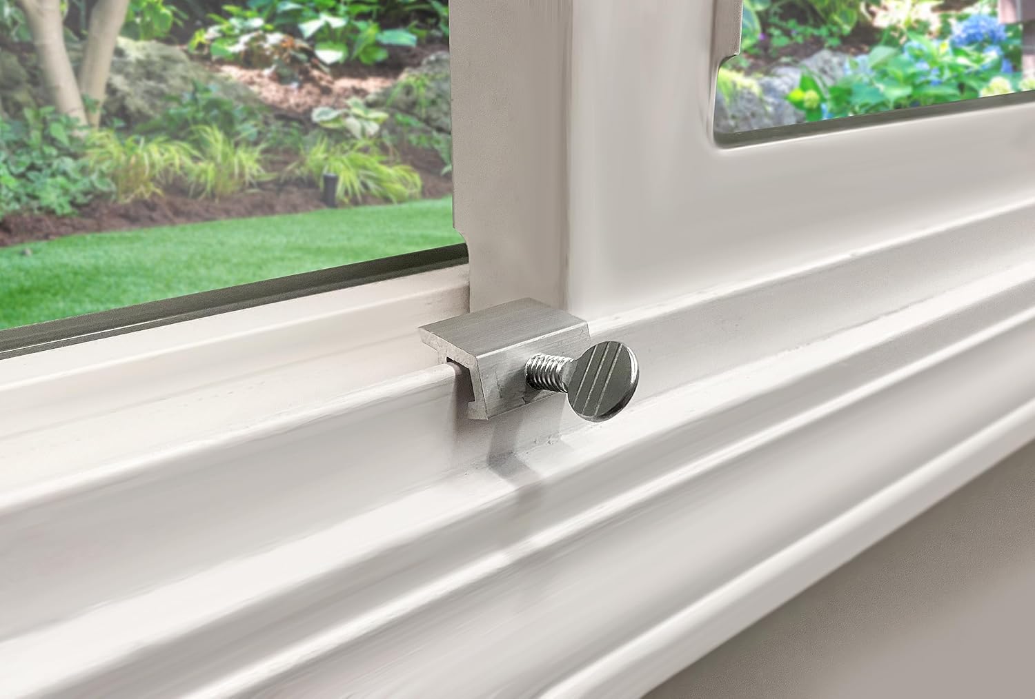 Sliding Window Kit, Reinforced Aluminum Works Exclusive with the Soleus Over The Sill (Saddle) Air Conditioner (Air Conditioner Not Included)
